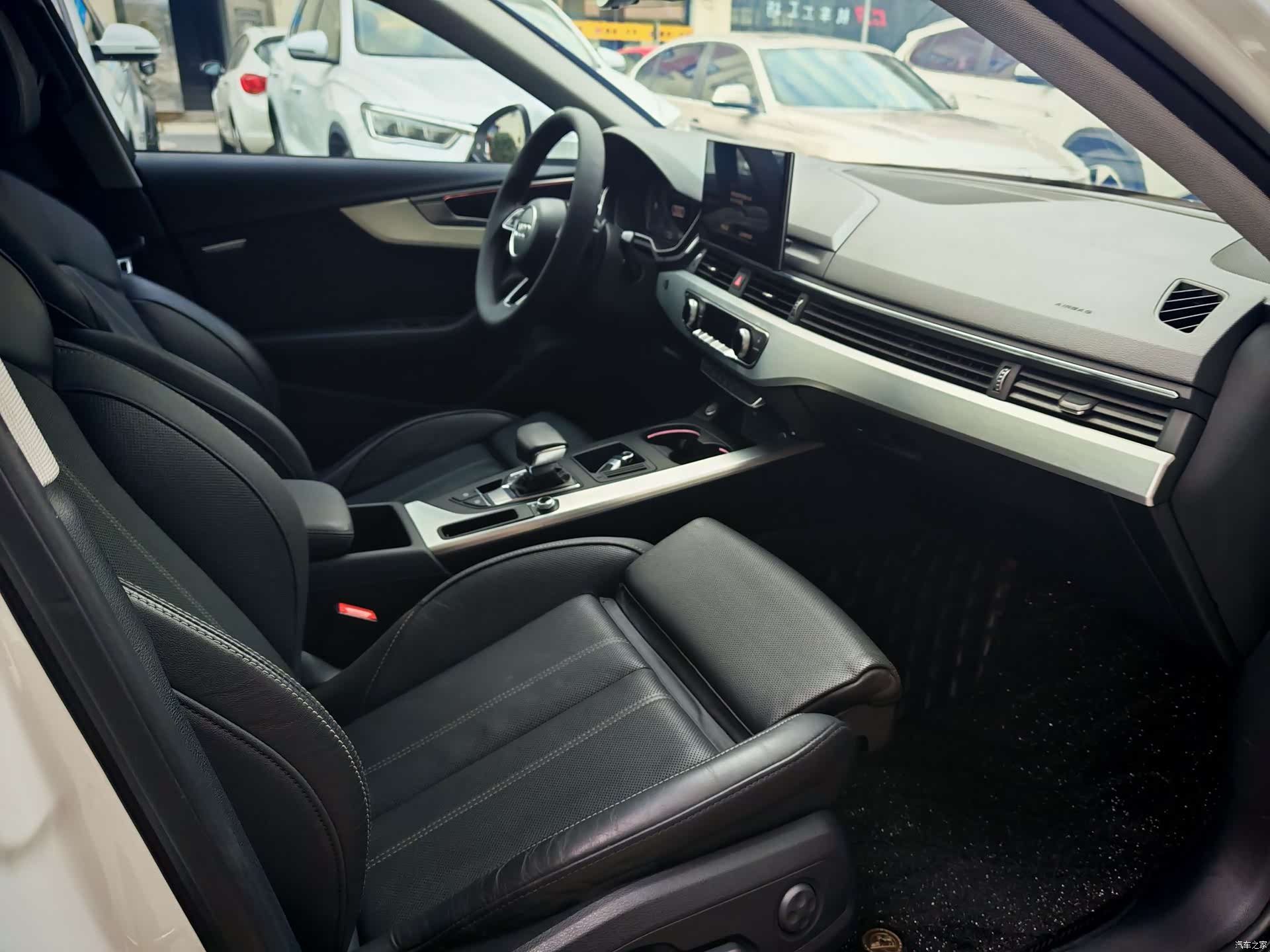 Audi A4L, 2021 19