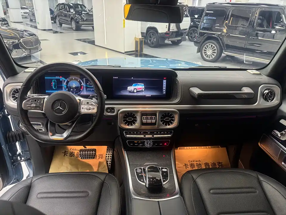 Mercedes-Benz G-class