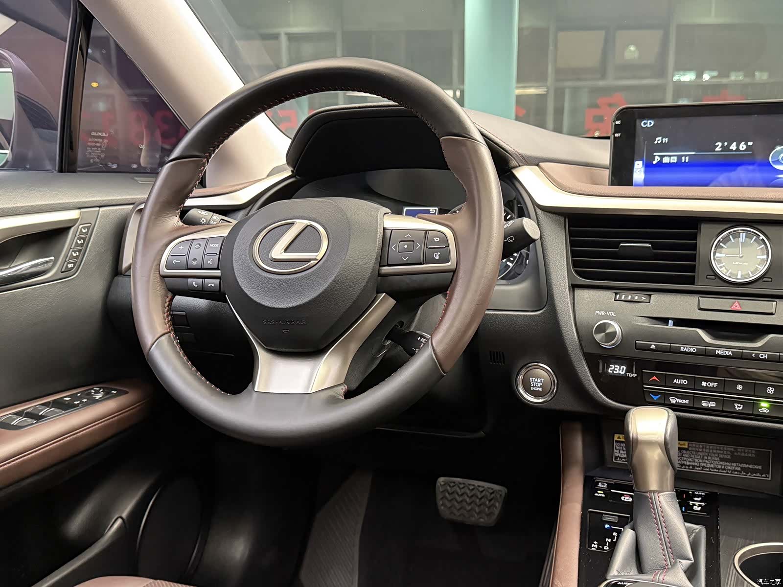 Lexus RX, 2018 9