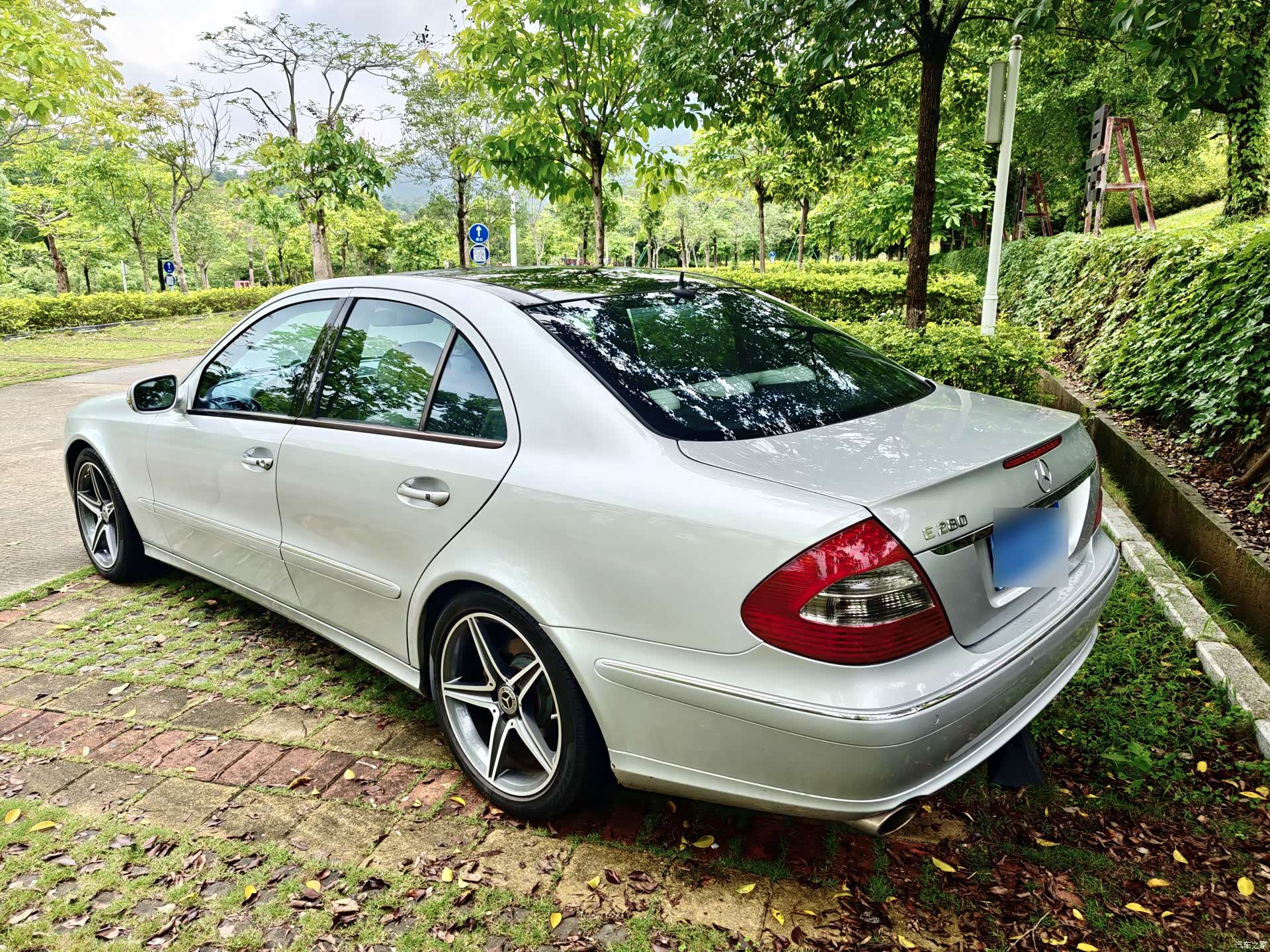 Mercedes-Benz E-Class, 2008 все фото