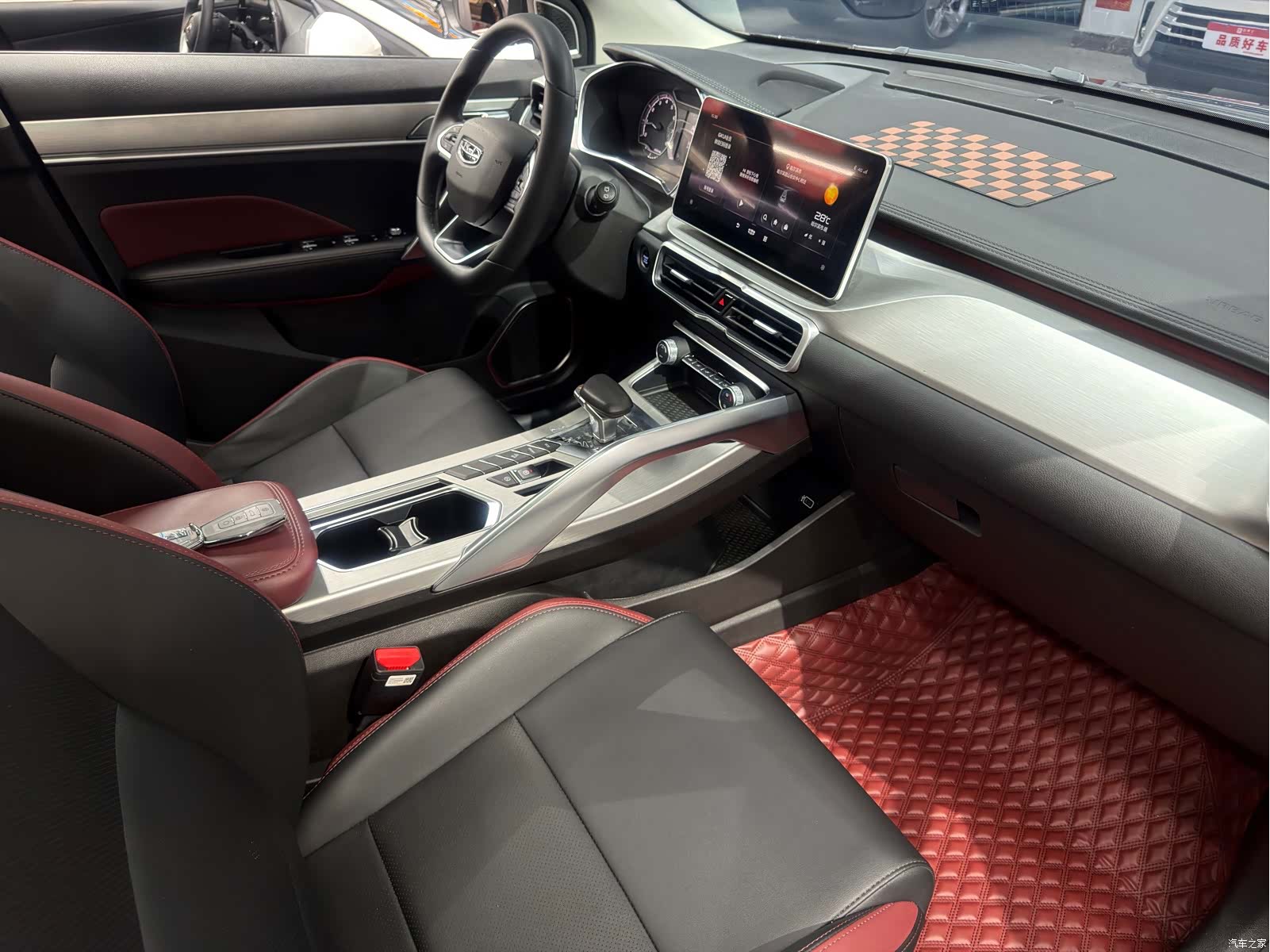 Geely Coolray, 2021 18