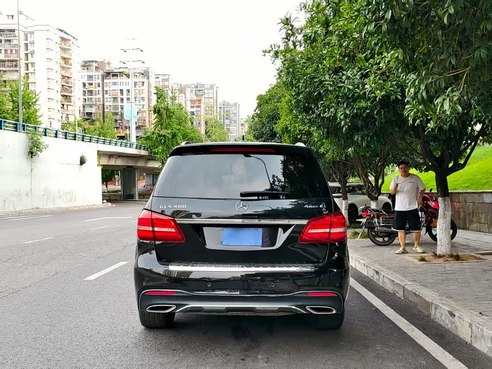 Mercedes-Benz GLS