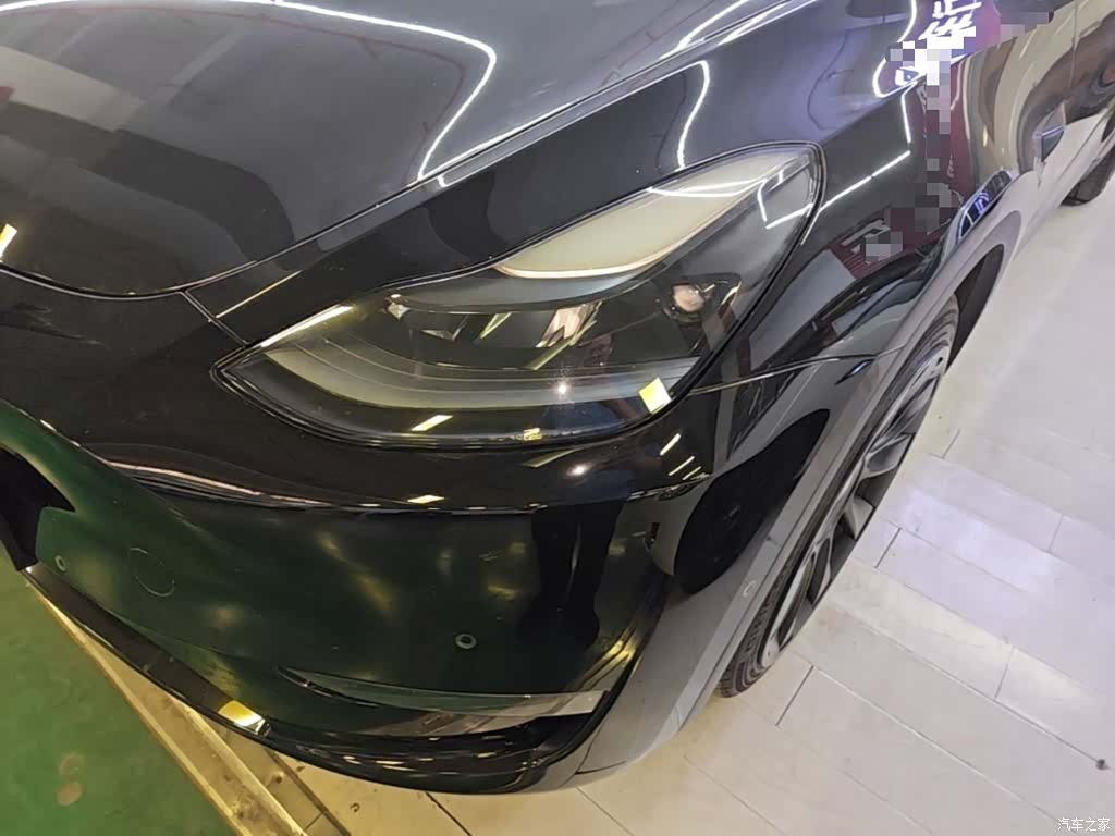 Tesla Model Y, 2021 24