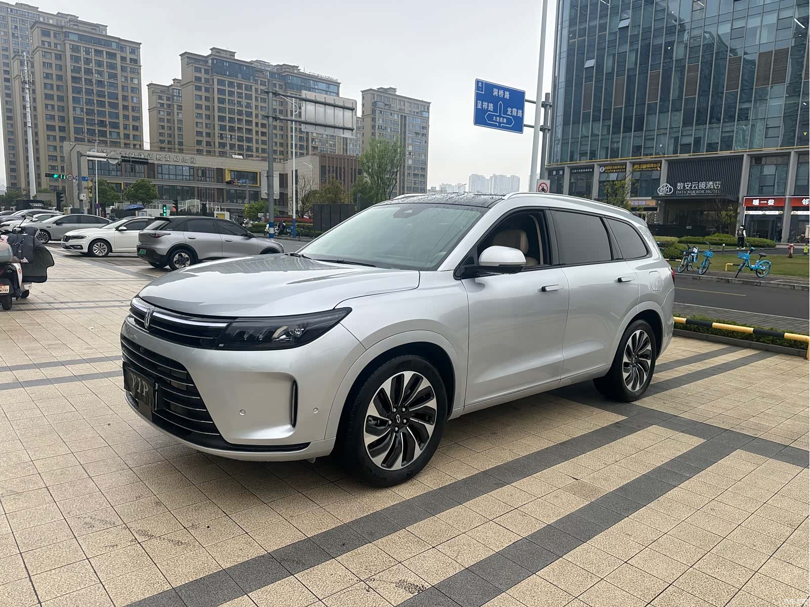AITO M7, 2023 3