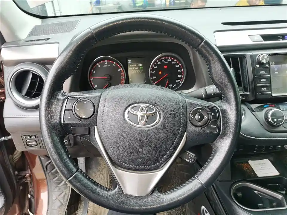 Toyota RAV4 Rongfang