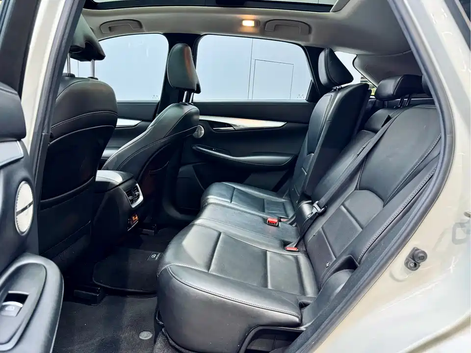 Infiniti QX50