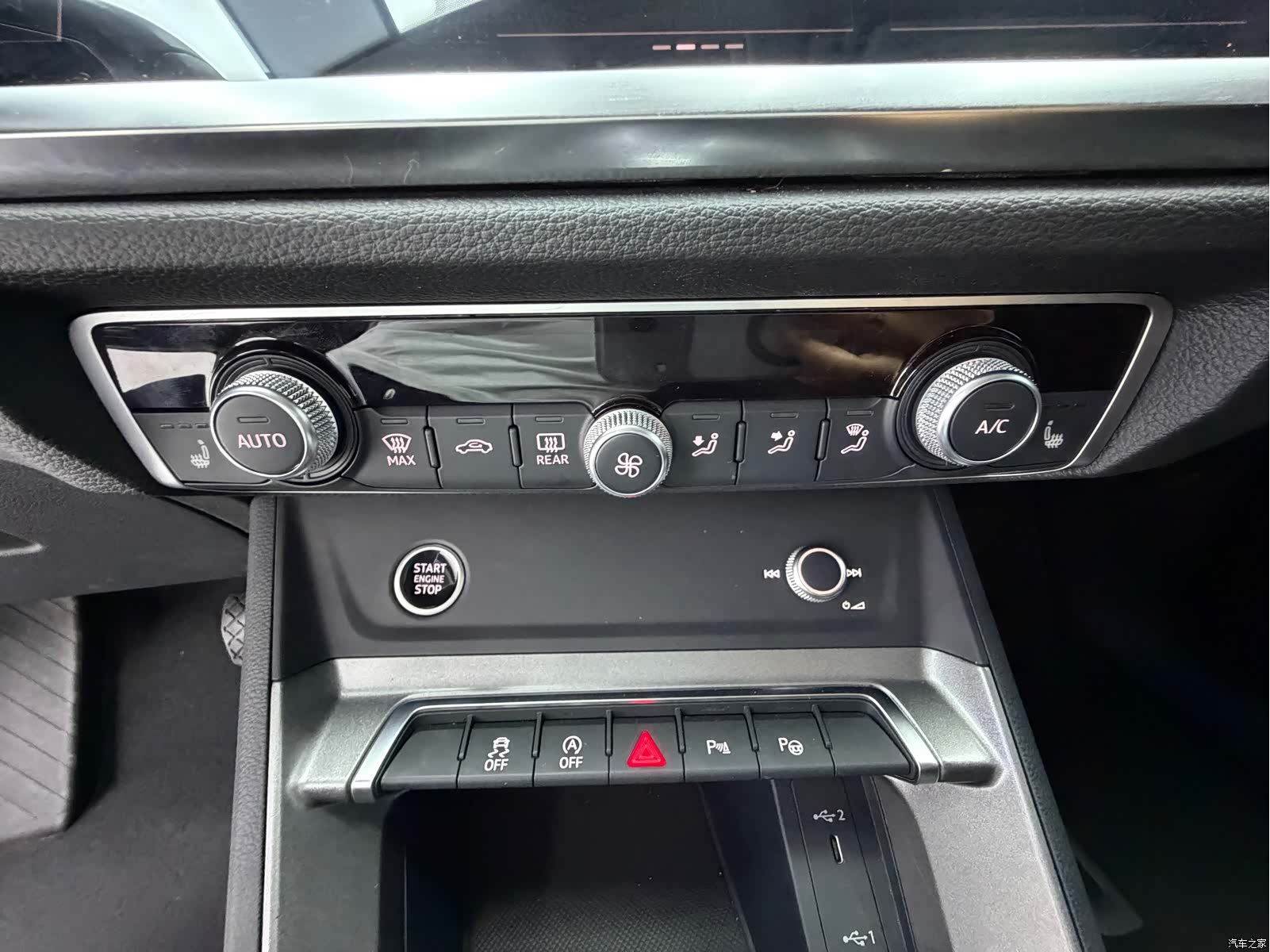 Audi Q3, 2022 13