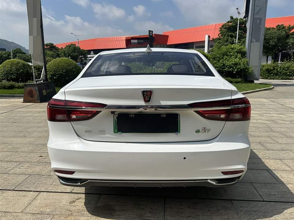 Roewe i6 Roewe i6