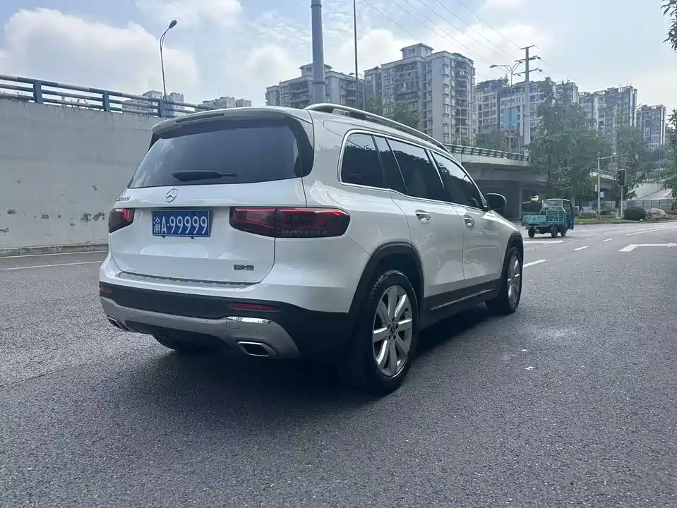 Mercedes-Benz GLB