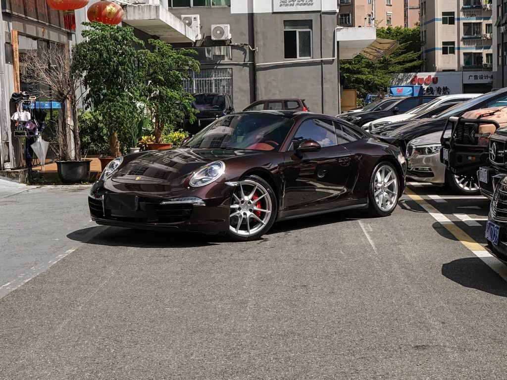 Porsche 911
