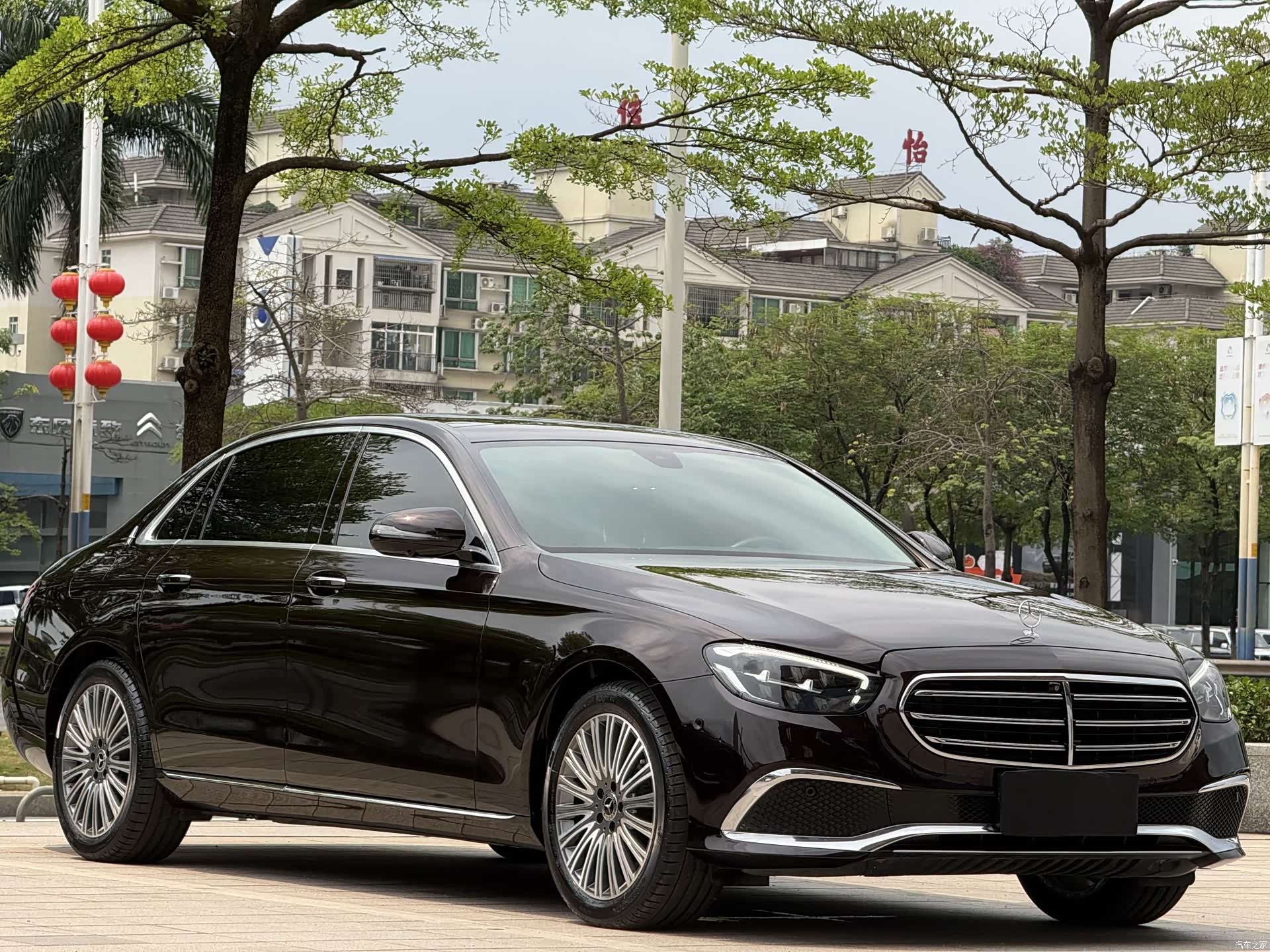 Mercedes-Benz E-Class, 2021 3