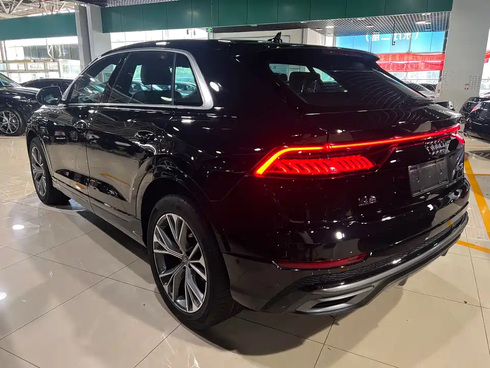 Audi Q8 Audi Q8