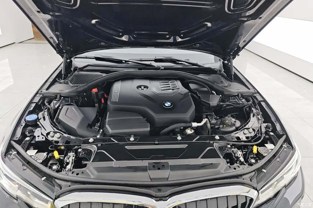 BMW 3 Series, 2022 10