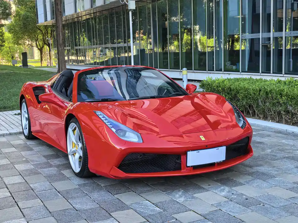 Ferrari 488