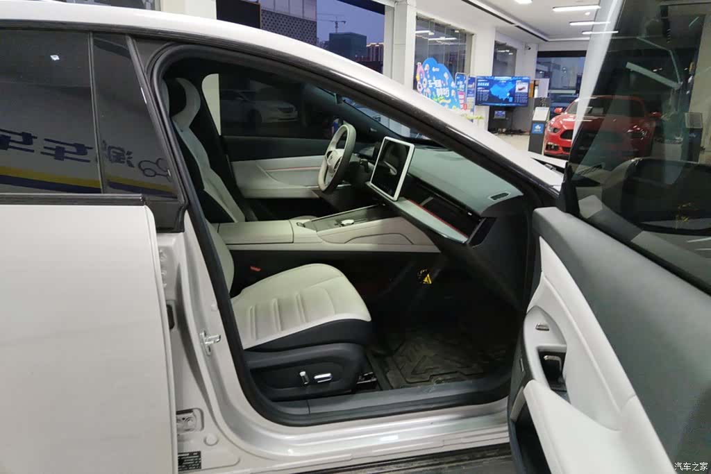 DongFeng eπ007, 2025 8