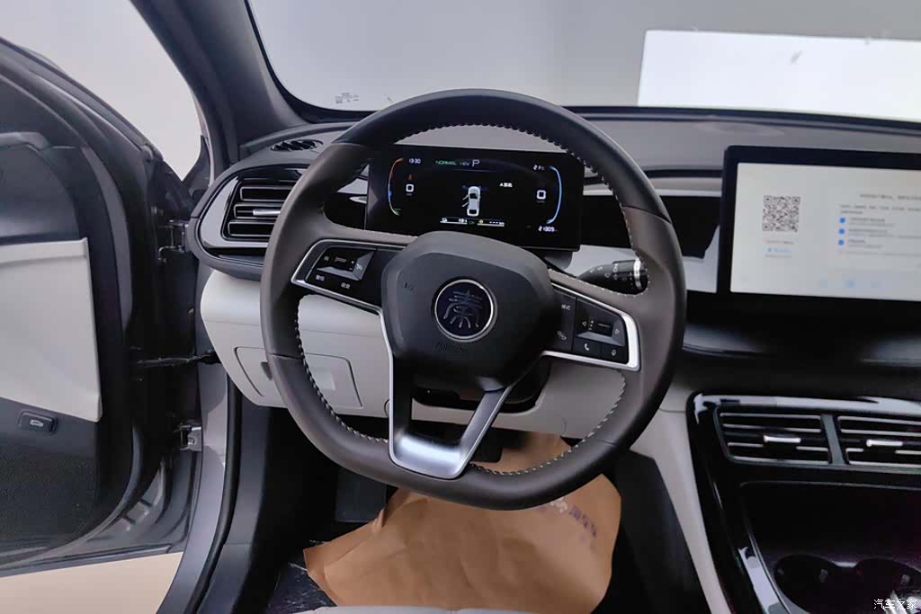 BYD Qin, 2024 15