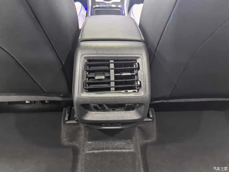 Volkswagen Tayron, 2025 10