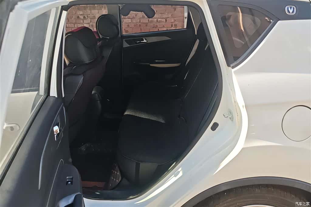 Changan CS35, 2017 11