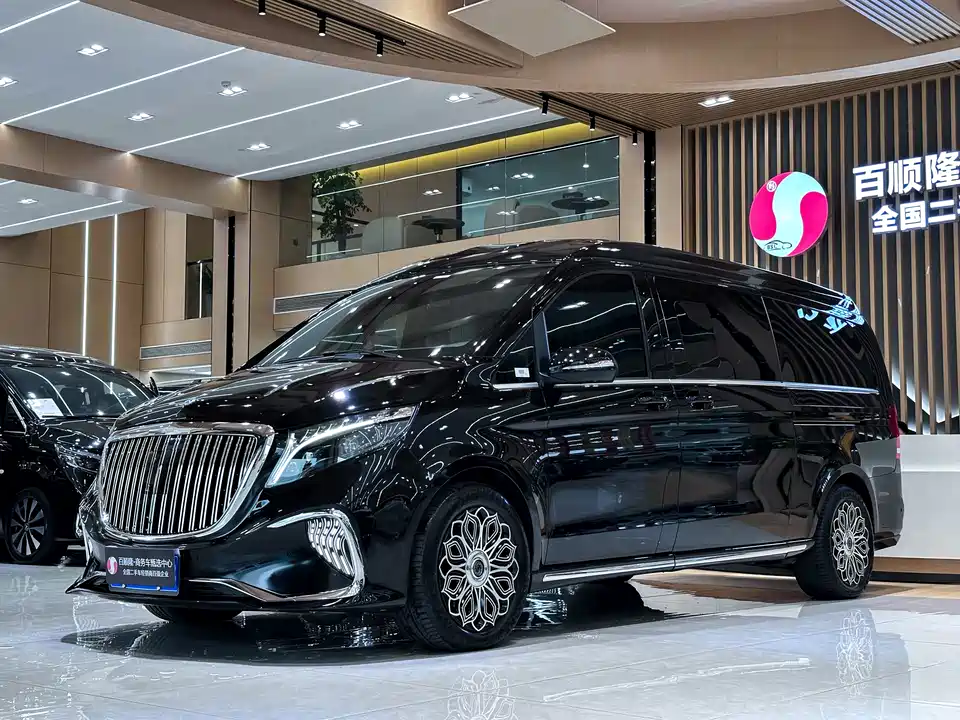 Mercedes-Benz V-class