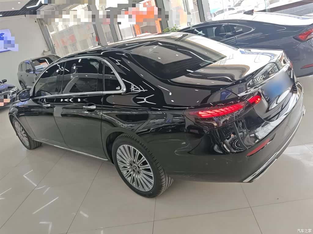 Mercedes-Benz E-Class, 2022 25