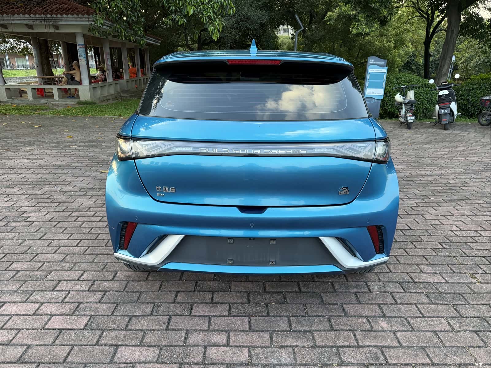 BYD Dolphin, 2022 6