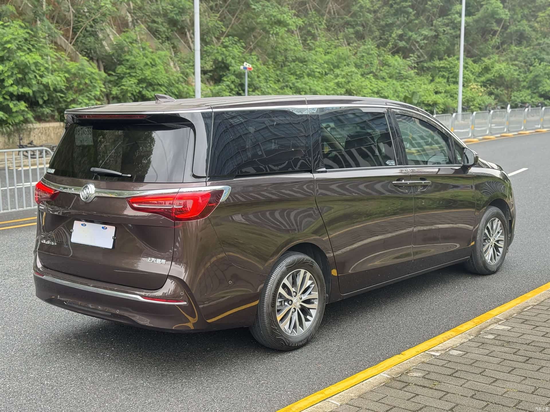Buick GL8, 2021 16