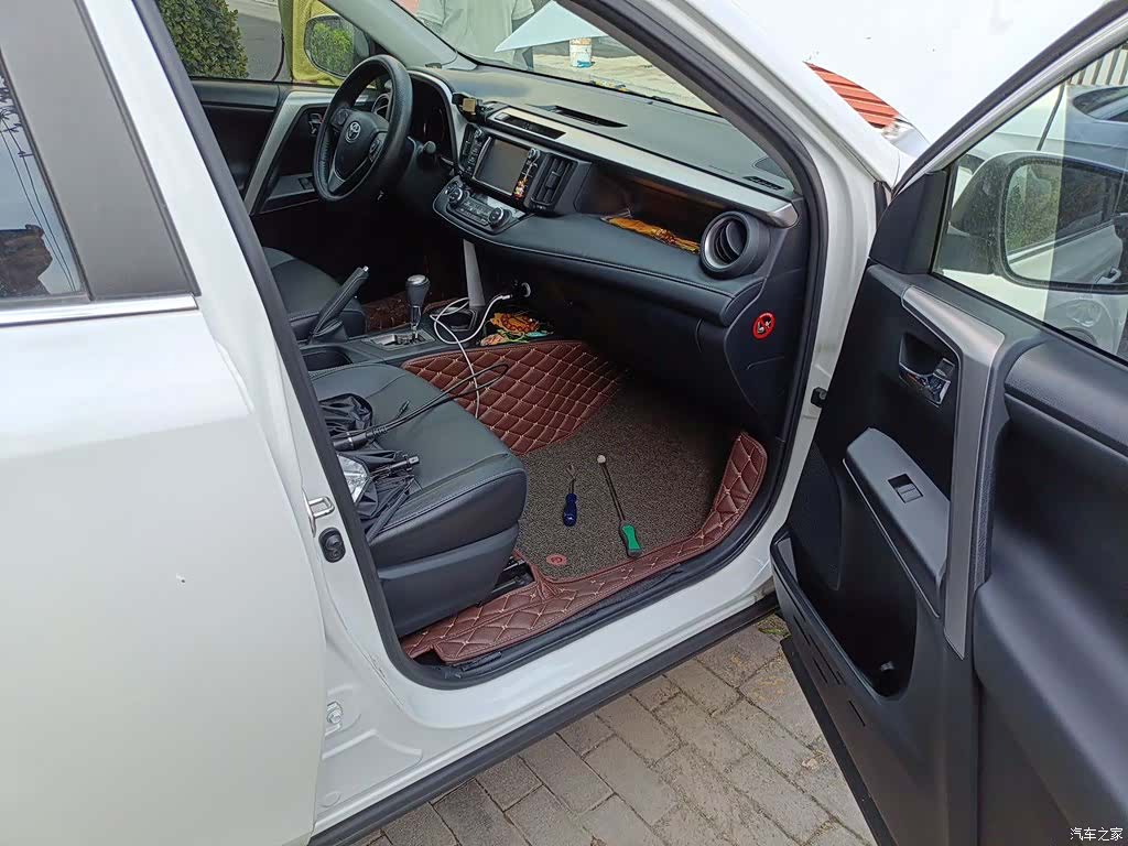 Toyota RAV4, 2017 20