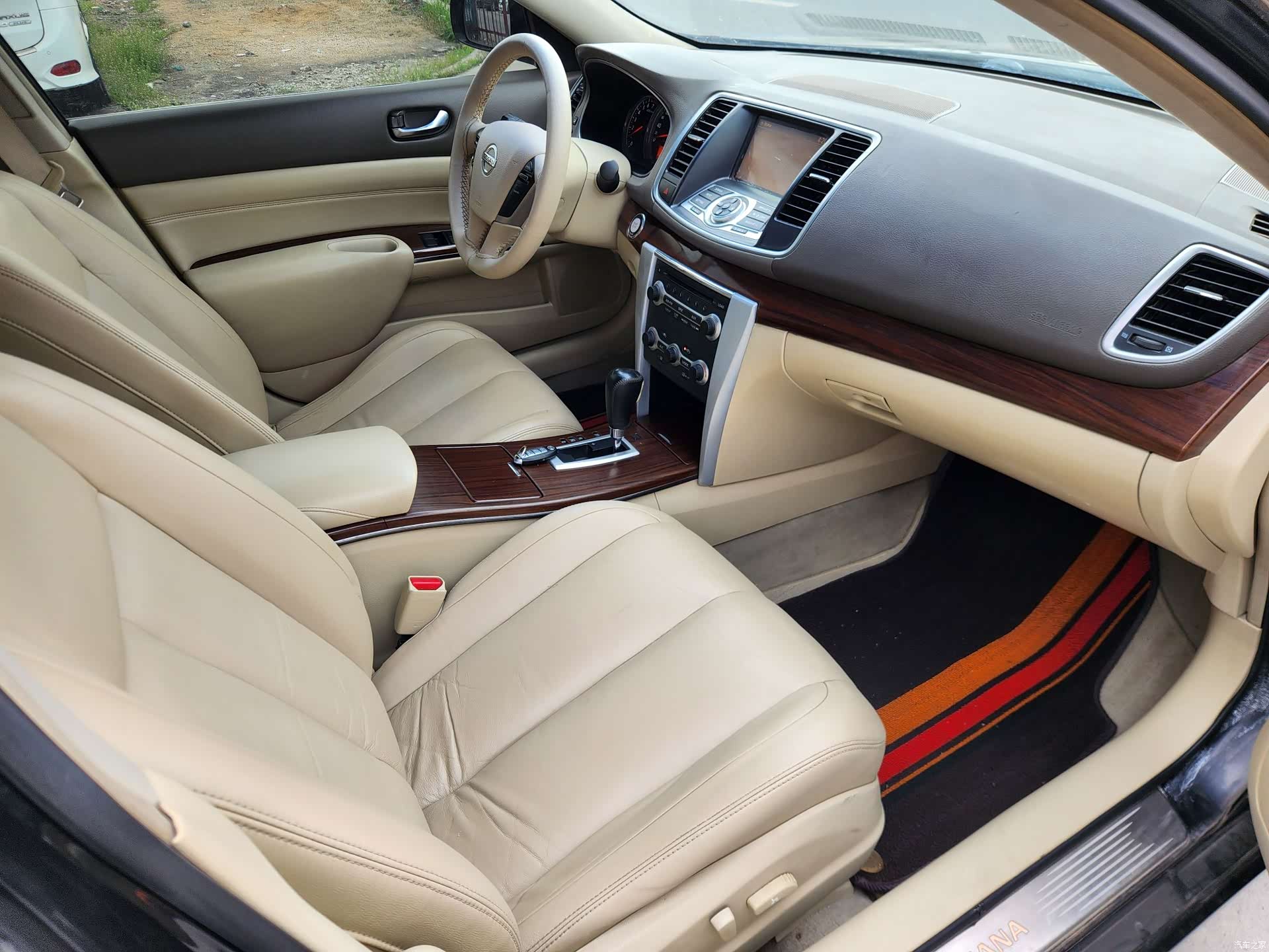 Nissan Teana, 2013 17