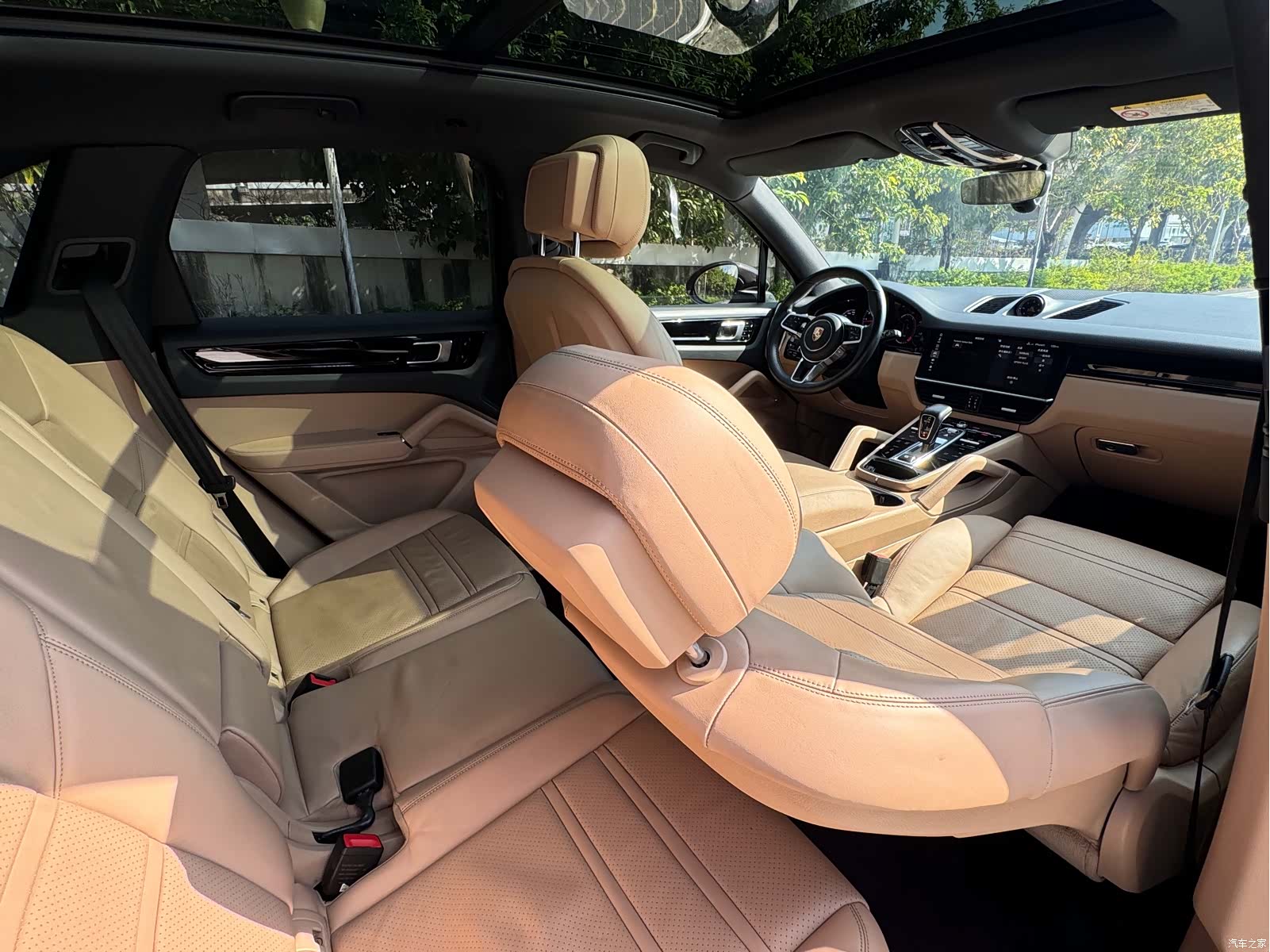 Porsche Cayenne, 2018 14