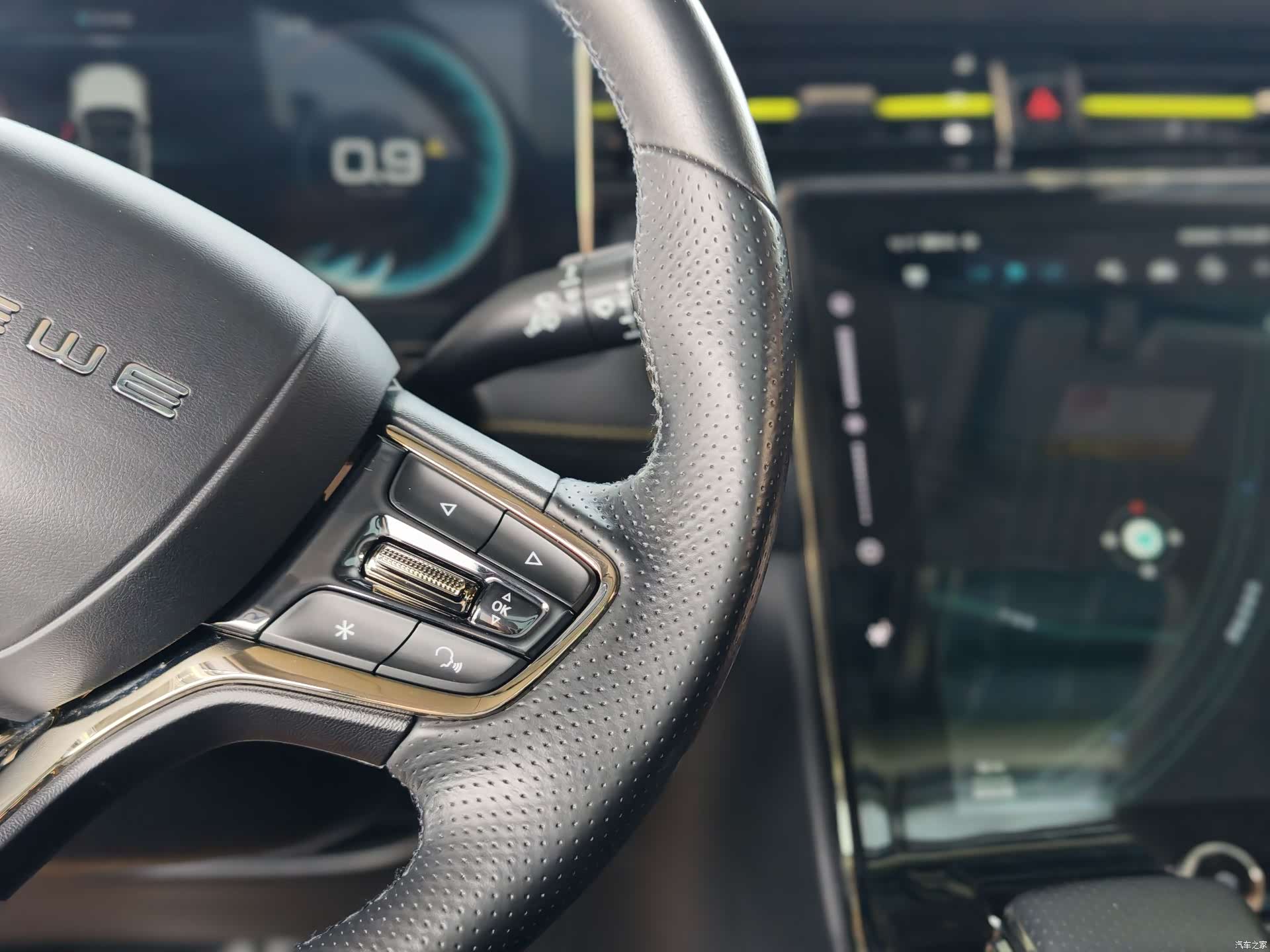 Roewe RX5, 2022 14