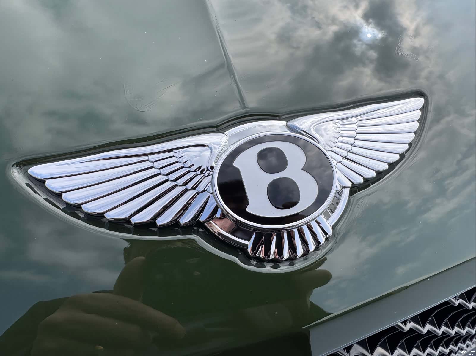 Bentley Bentayga, 2024 16