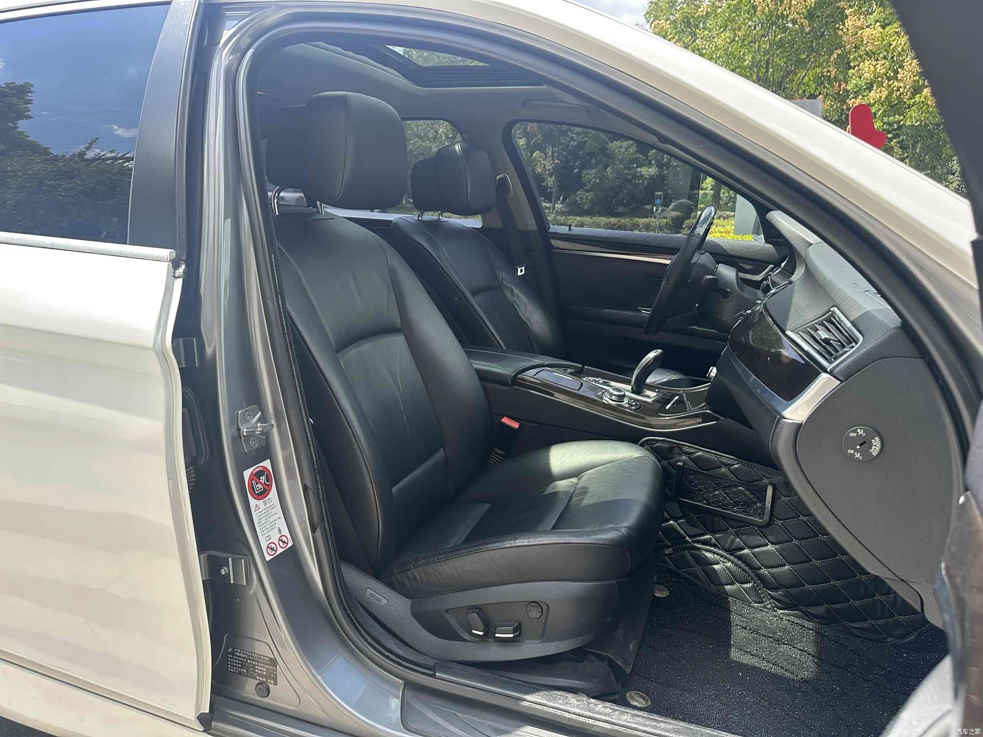 BMW 5 Series, 2010 14
