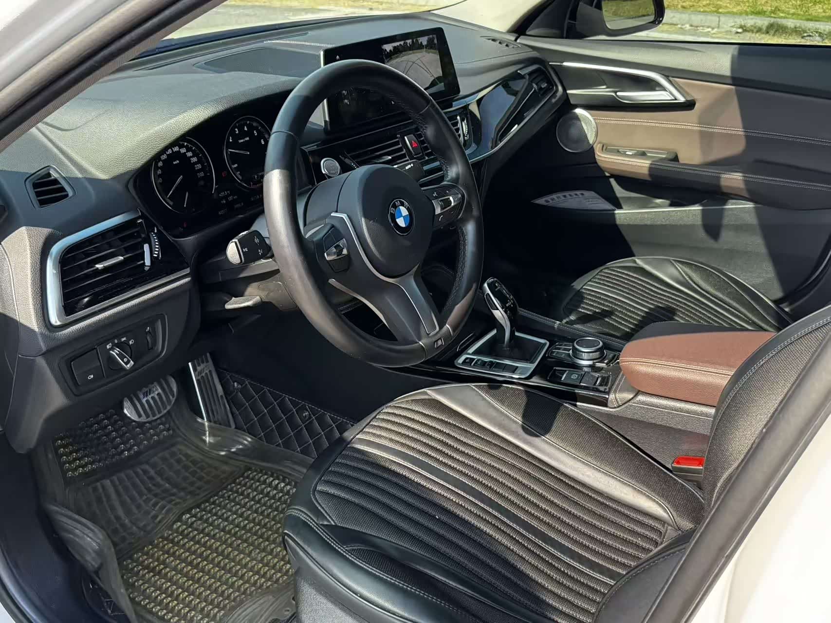 BMW 1 Series, 2021 14
