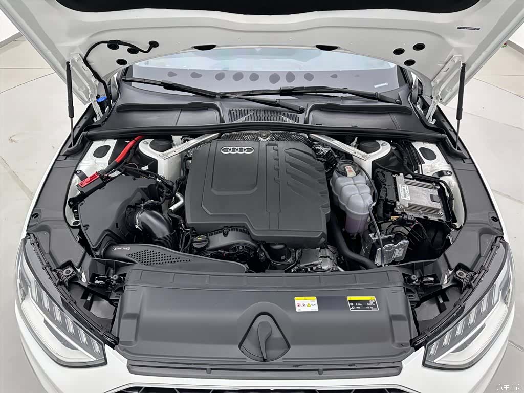 Audi A4L, 2023 26