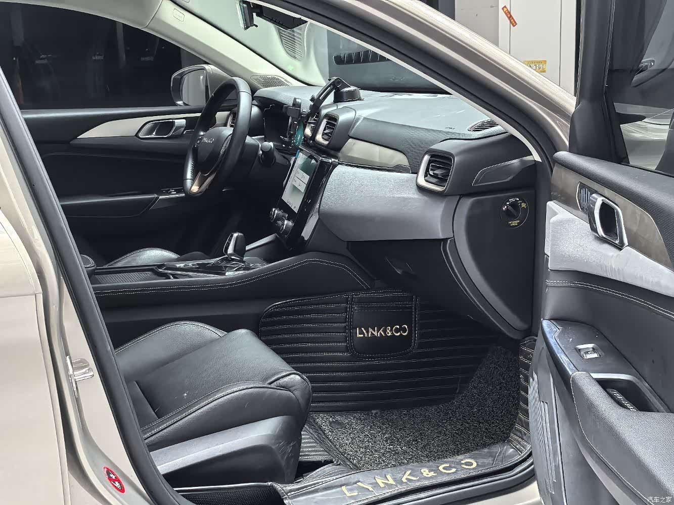 Lynk & Co 01, 2019 12