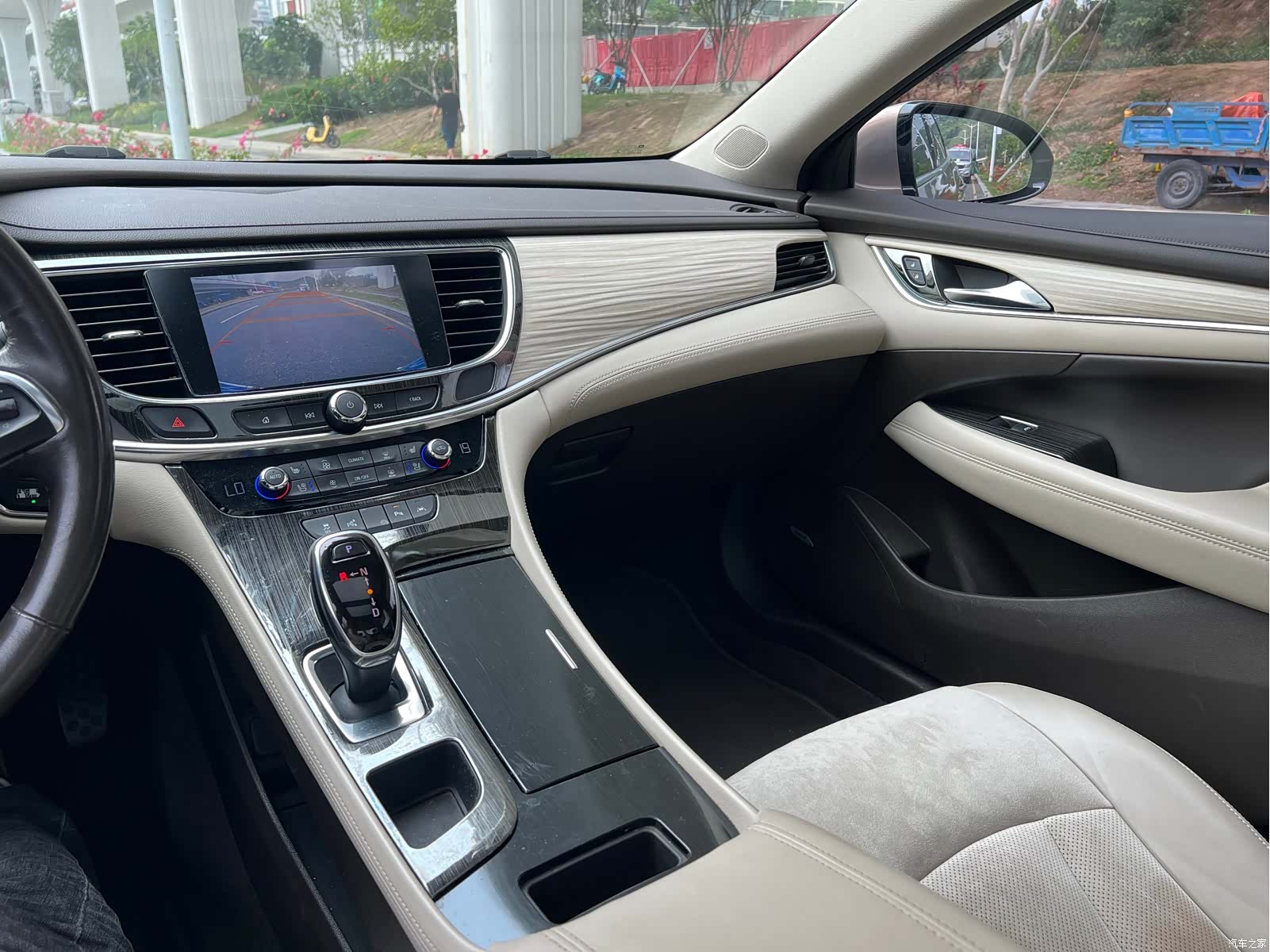 Buick LaCrosse, 2017 17