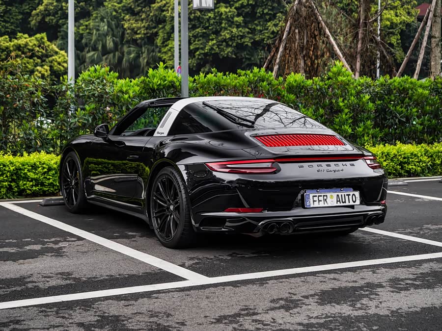 Porsche 911 2019, фото 25
