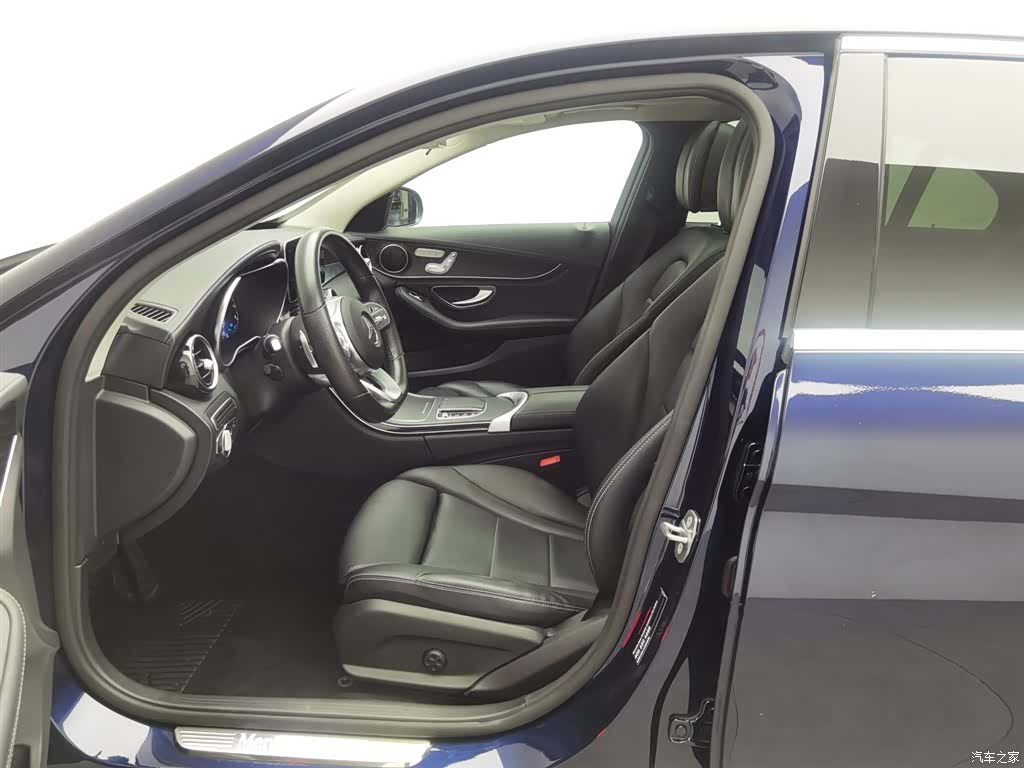 Mercedes-Benz C-Class, 2019 10