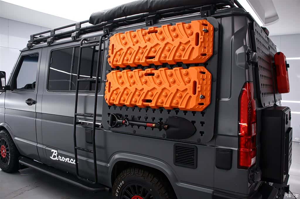 Iveco A35M, 2025 20
