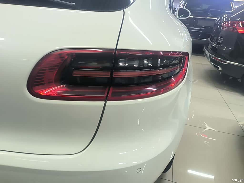 Porsche Macan, 2018 8