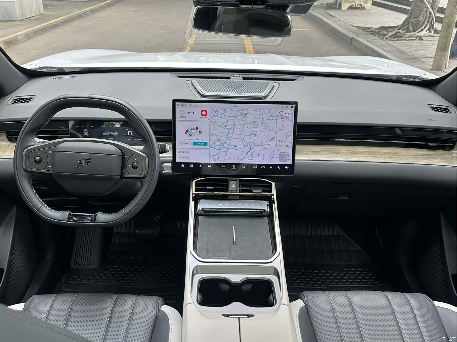 Jetour L6, 2025 14
