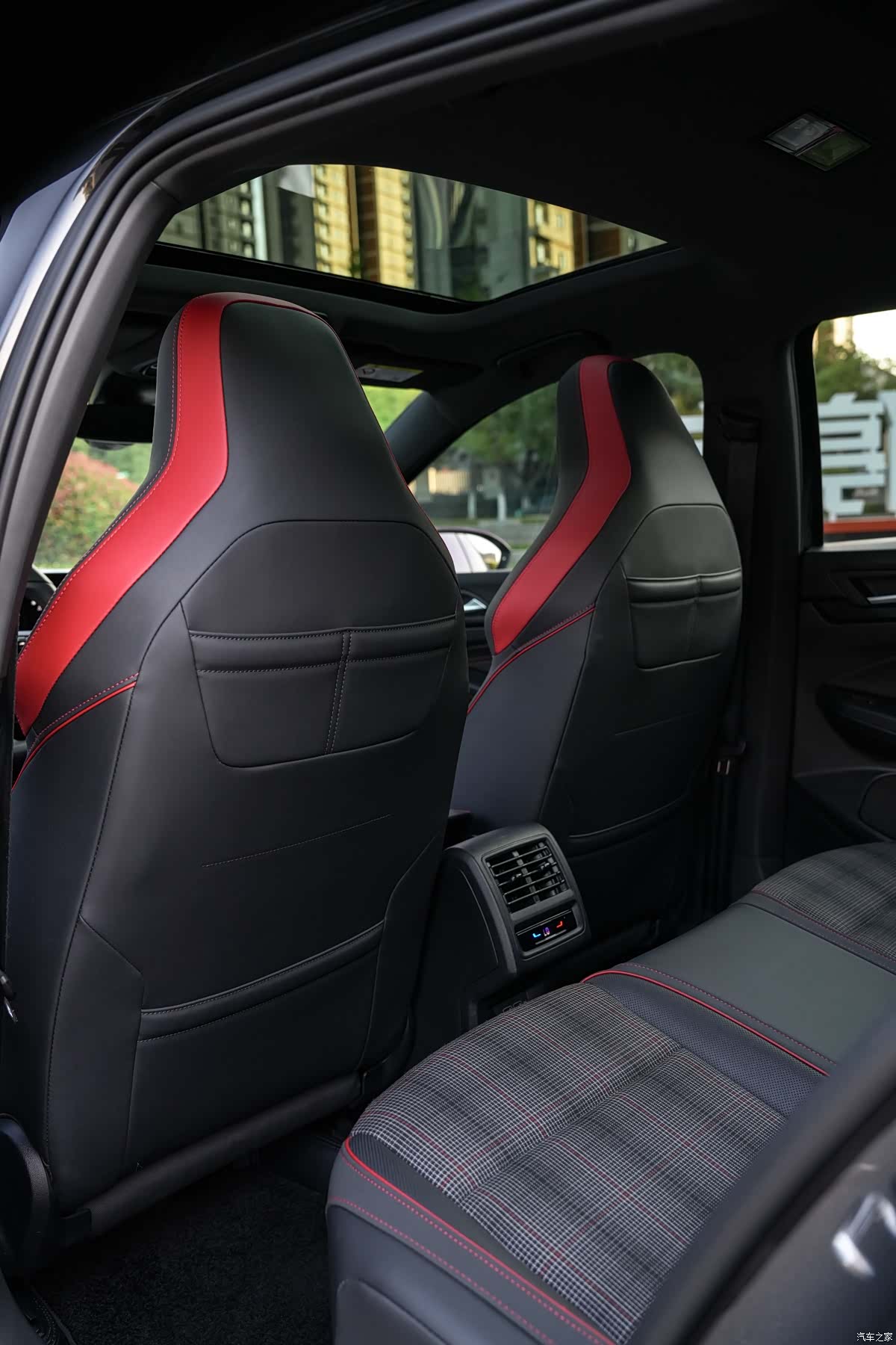 Volkswagen Golf, 2022 14