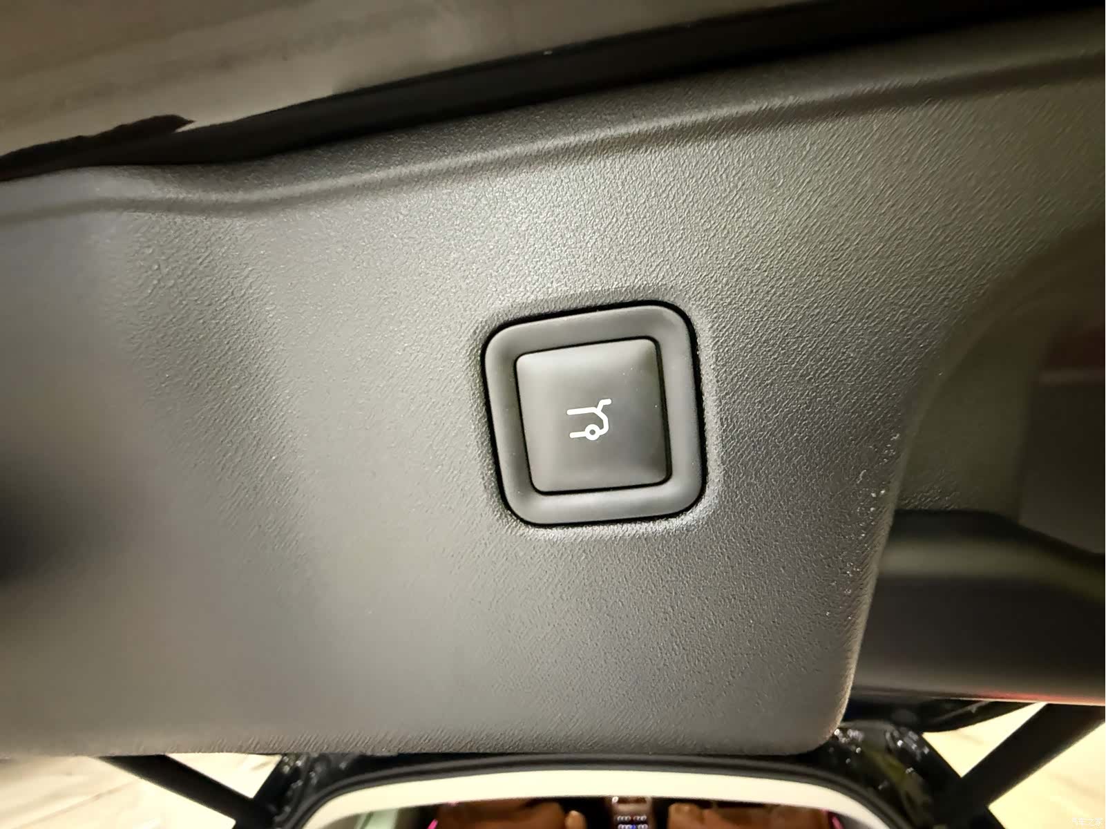 Leapmotor C16, 2025 23