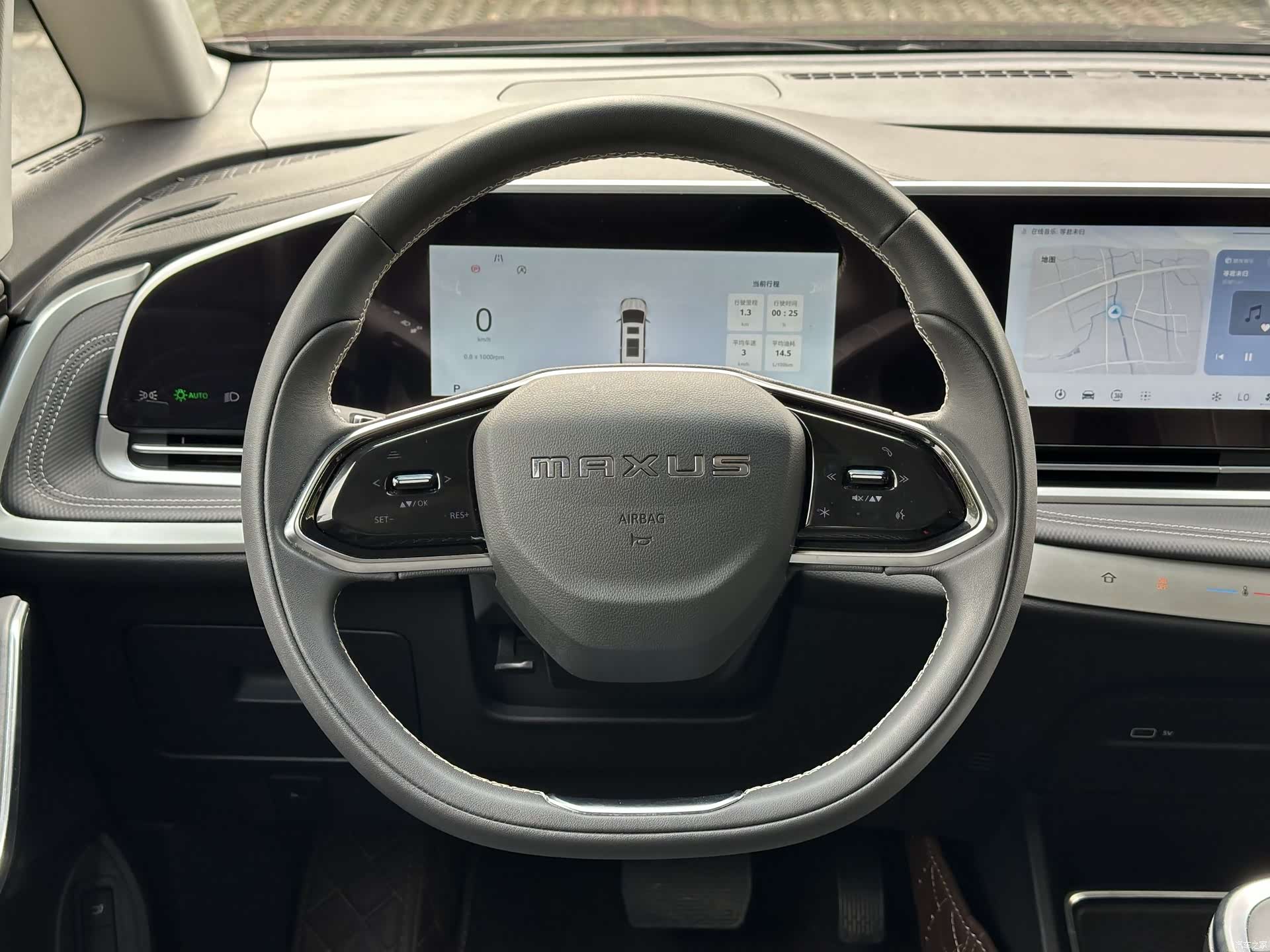 Maxus G90, 2022 15