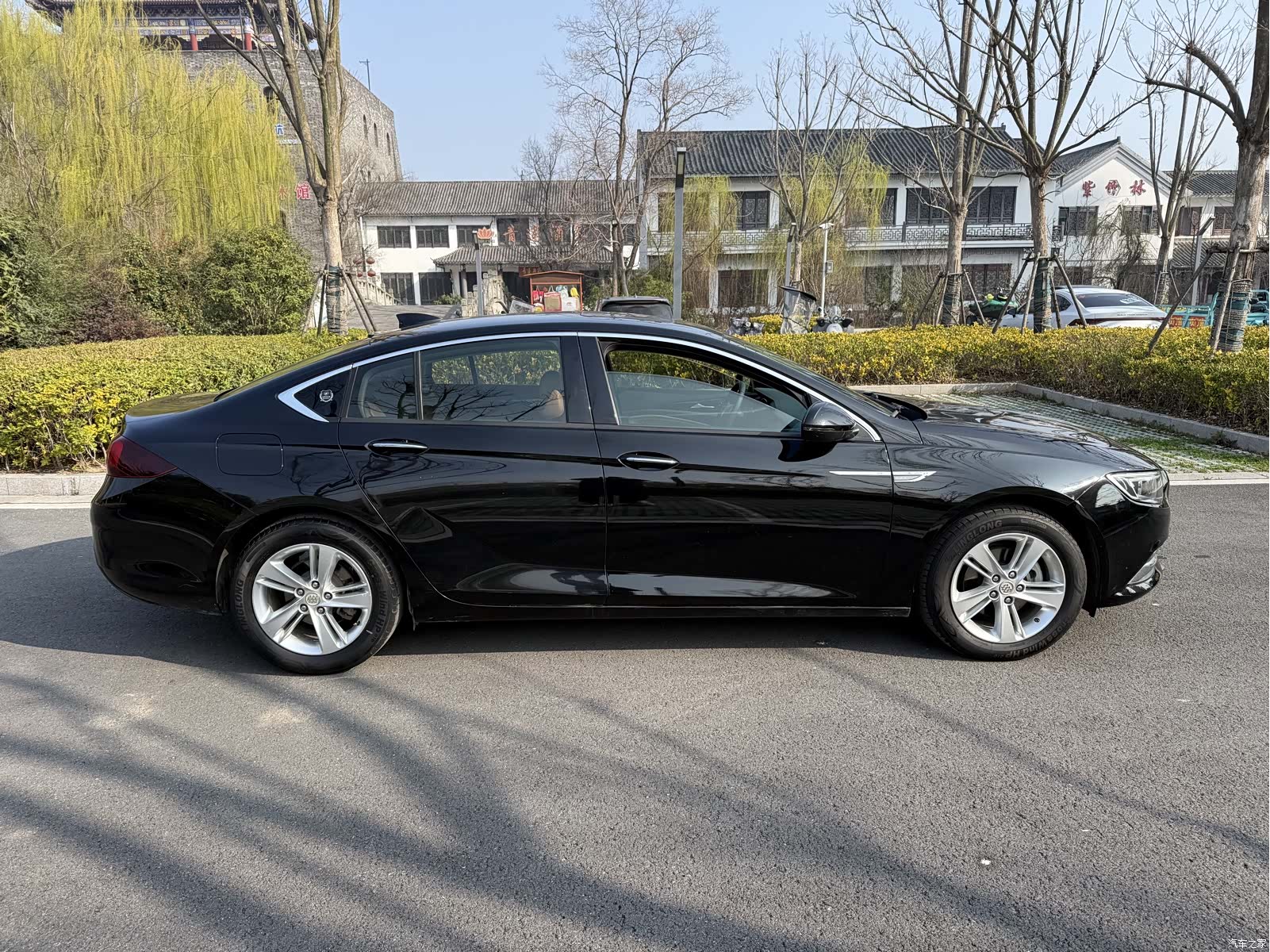 Buick Regal, 2020 4