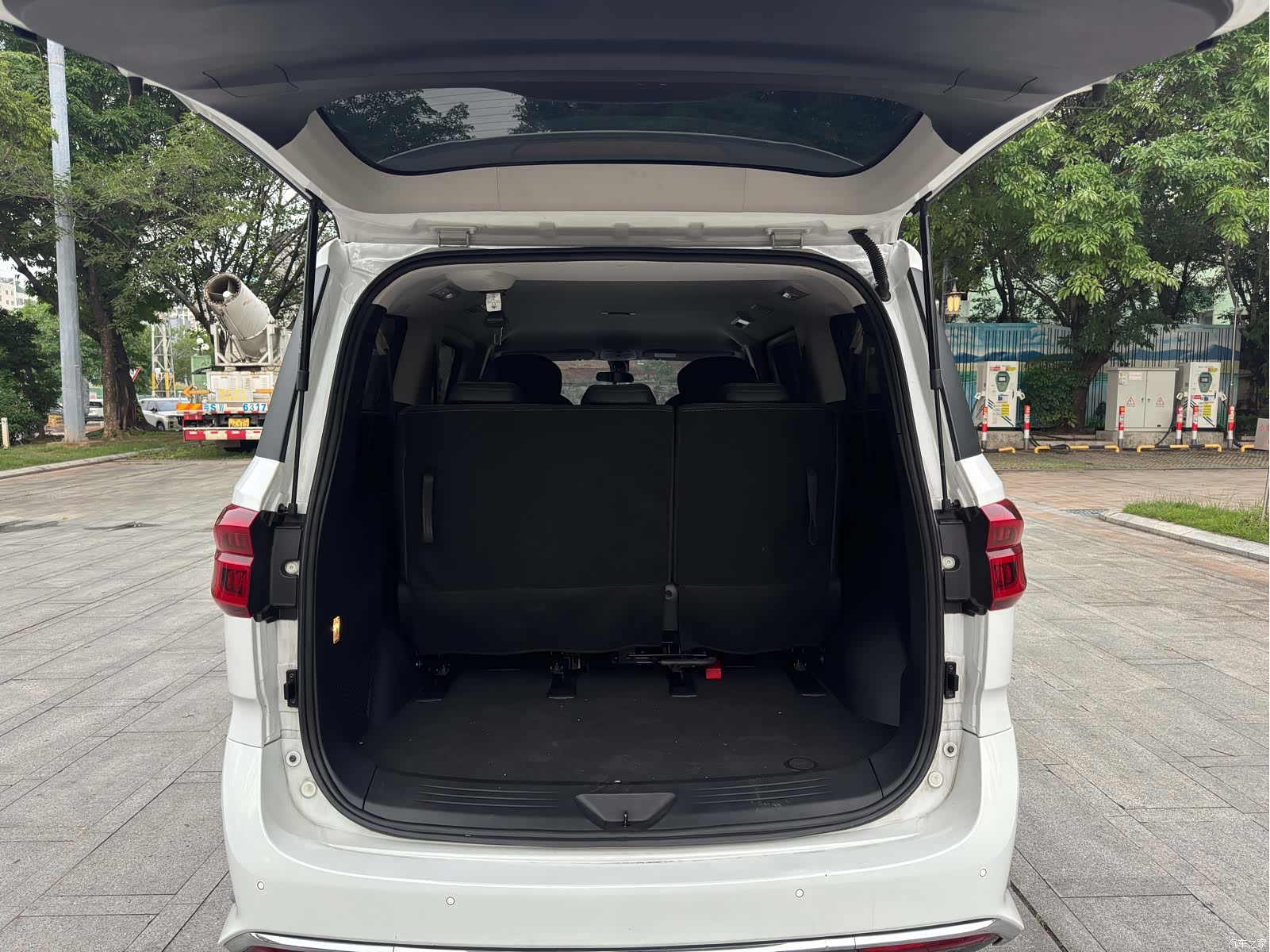 Maxus G20, 2023 16