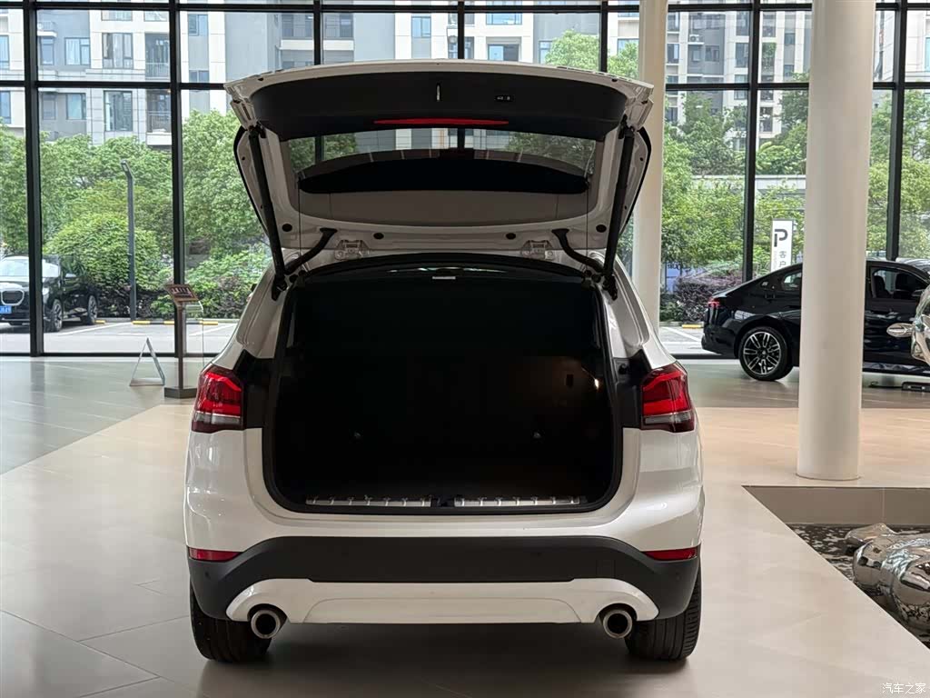 BMW X1, 2021 8