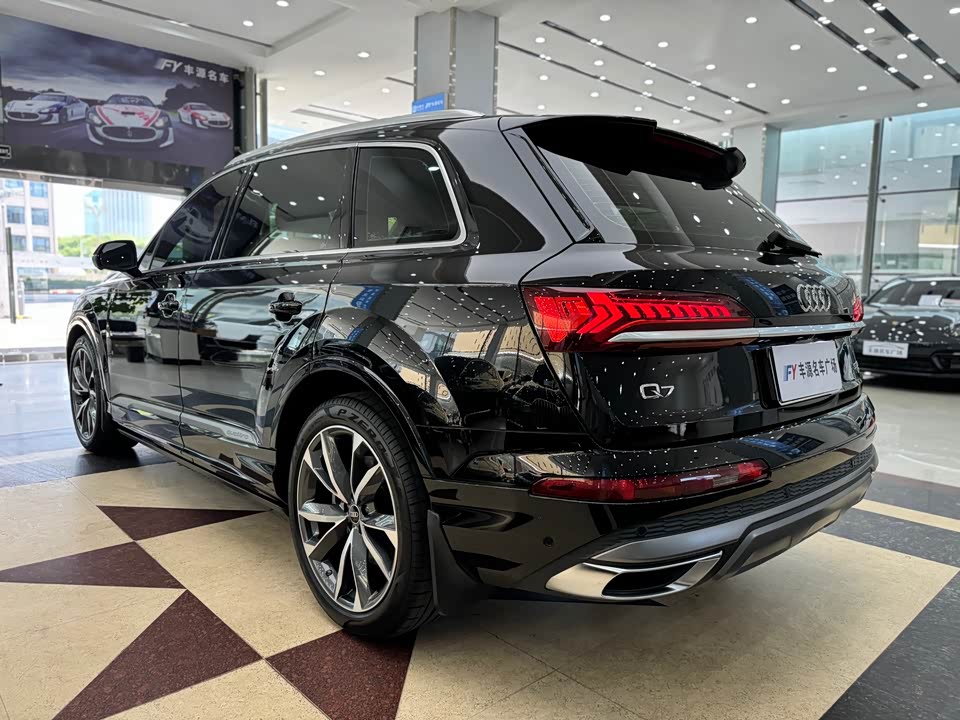 Audi Q7 Audi Q7