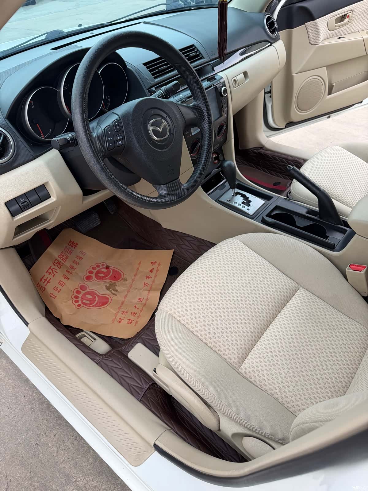 Mazda 3, 2010 все фото