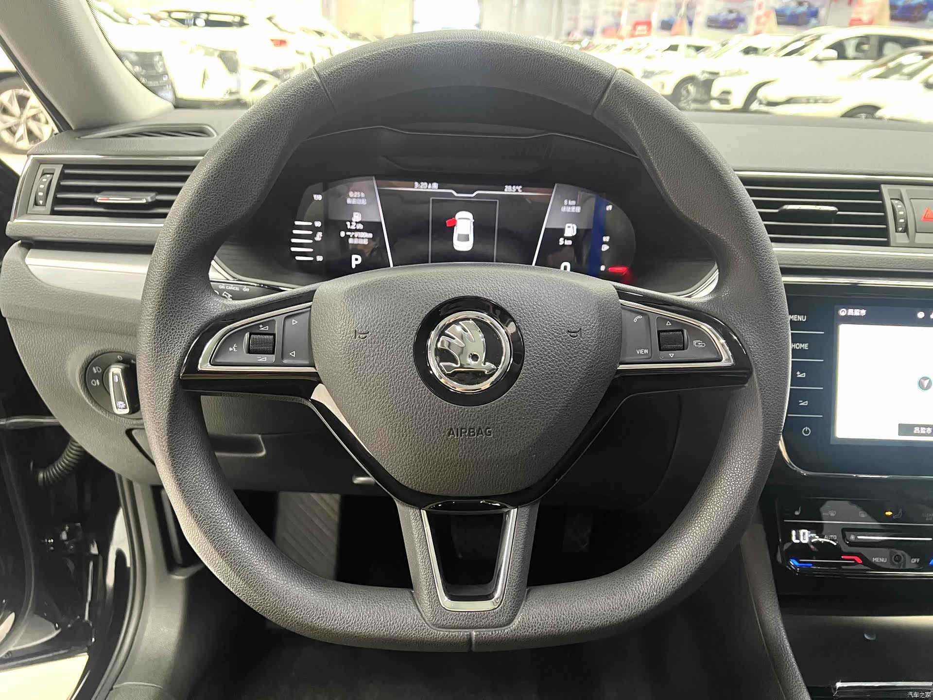 Skoda Superb, 2024 8